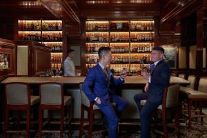 Os clientes hospedados em Mandarin Oriental, Hong Kong