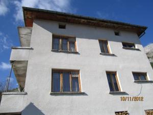 Gallery image of Kristal Guest House in Trigrad