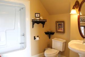 Foto dalla galleria di Lynwood Inn a Baddeck