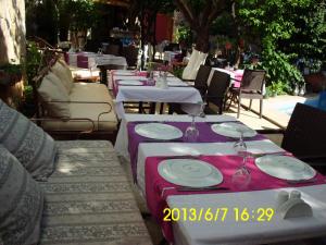 Restaurace v ubytování Villa Perla Hotel