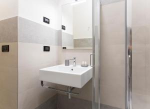 A bathroom at Residence Le Vele