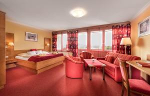 Posteľ alebo postele v izbe v ubytovaní Hotel Lohninger-Schober 3 Stern Superior + 37 fotografií