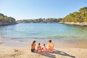 Gallery image of Blau PortoPetro Beach Resort & Spa in Portopetro