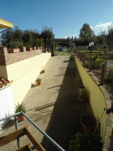 A garden outside Tra Mare e Monti
