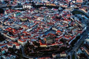 Nespecifikovaný výhled na destinaci Brno nebo výhled na město při pohledu z apartmánu