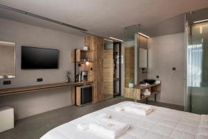 Gallery image of Icarus Hotel in Kalamaki Chanion