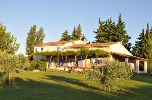 Gallery image of Mas Clement - Chambre et table d'hôtes in L'Isle-sur-la-Sorgue