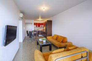 Gallery image of one bedroom apartment in Fig tree bay in Protaras