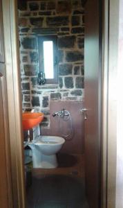 Kúpeľňa v ubytovaní Villa Erato in Kalliope estate + 37 fotografií