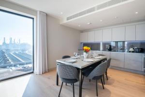 Elegant Victoria Home close to Sloane Square by UndertheDoormat