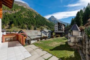 Gallery image of Haus Piccolo in Saas-Grund