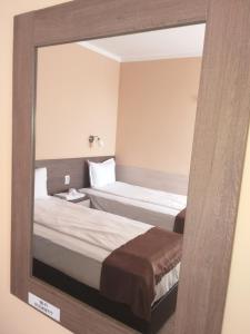 Afbeelding uit fotogalerij van Family Hotel Relax in Strelcha +36 foto's