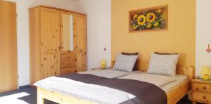Postel nebo postele na pokoji v ubytování Haus Angelika - bed & breakfast - Innsbruck/Igls