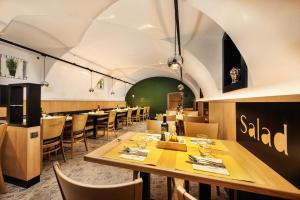 Зона вітальні в Hotel Sharingham