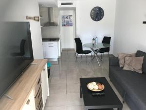 Prostor za ručavanje u apartmanu