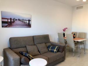 Część wypoczynkowa w obiekcie Clubrent - Apartamentos Apolo 17