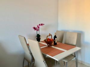 Zdjęcie z galerii obiektu Clubrent - Apartamentos Apolo 17 w mieście Calpe
