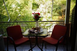 A garden outside Nontas Home