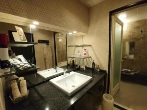Vannituba majutusasutuses Hotel Allure (Adult Only)