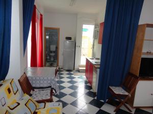 TV a/nebo společenská místnost v ubytování Apartments Ana