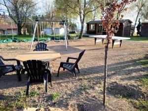 Zahrada ubytování Camping le Montbartoux