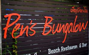 Ein Zertifikat, Auszeichnung, Logo oder anderes Dokument, das in der Unterkunft Pen's Bungalow Koh Phangan ausgestellt ist