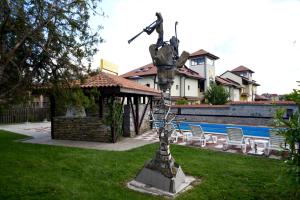 Bazén v ubytování Asti Arthotel nebo v jeho okolí
