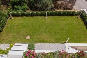 Vonkajšia záhrada v ubytovaní Villa Santa Barbara