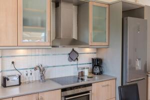 Kuchyňa alebo kuchynka v ubytovaní Villa Santa Barbara