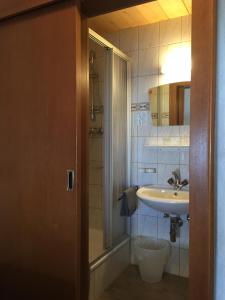 Kúpeľňa v ubytovaní Gästehaus Baldauf
