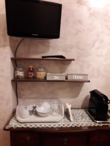 A kitchen or kitchenette at Villa Fabbri