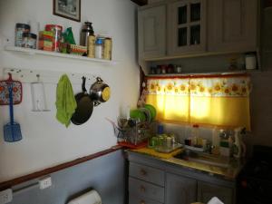 Η κουζίνα ή μικρή κουζίνα στο CABAÑAS LA GUADALUPE