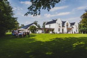 Zahrada ubytování Gørdinglund Manorhouse Mainbuilding