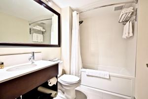 Best Western Plus Montreal Downtown- Hotel Europa