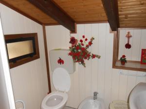 Ванная комната в OLD FARM HOUSE