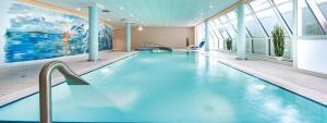 Bazén v ubytování Hotel Novum nebo v jeho okolí