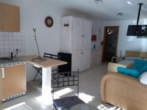 Kuchyň nebo kuchyňský kout v ubytování Villa Mali San