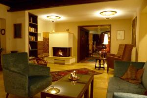 Posezení v ubytování Hotel Garni Zerzer