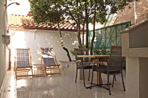 Patio nebo venkovní prostory v ubytování Apartment La Perla A2 BOL-CENTER