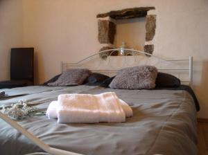 Postel nebo postele na pokoji v ubytování Villa Mali San + 37 fotografií