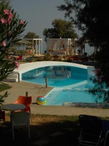 Πισίνα στο ή κοντά στο Hippokratis Apartments