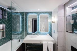 Ένα μπάνιο στο Vintry & Mercer Hotel - Small Luxury Hotels of the World