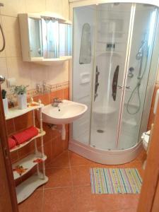 Kúpeľňa v ubytovaní Apartman eva