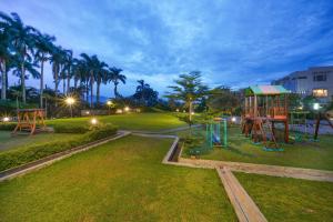 Zahrada ubytování HARRIS Hotel Sentul City Bogor