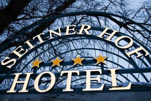 Certifikát, hodnocení, plakát nebo jiný dokument vystavený v ubytování Boutique Hotel SEITNER HOF München Pullach