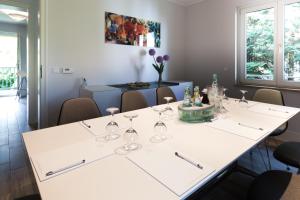 Nápoje v ubytování Boutique Hotel SEITNER HOF München Pullach