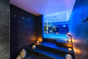 Фотография из галереи Ajax Hotel в Лимассоле