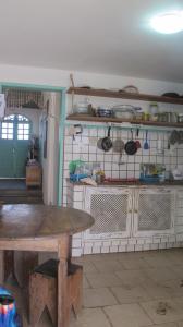 Galeriebild der Unterkunft Alfazema Cultural Bed and Breakfast in Arembepe