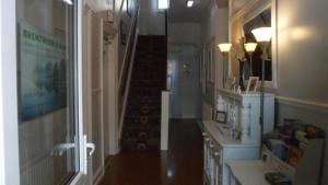 A bathroom at Brentwood House 