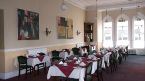 A restaurant or other place to eat at Patten Arms Hotel